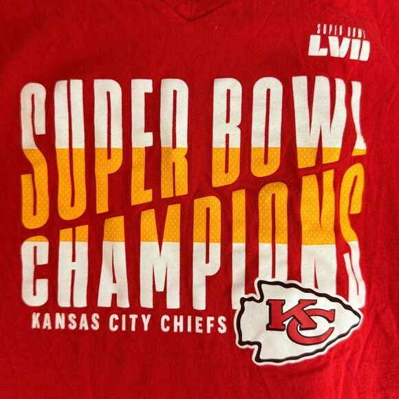 KANSAS CITY CHIEFS Fanatics Women’s Super Bowl LVII Champions Top M Red EUC  A4 - Picture 5 of 6